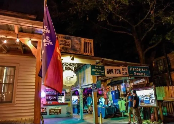 Blue Moon Lafayette